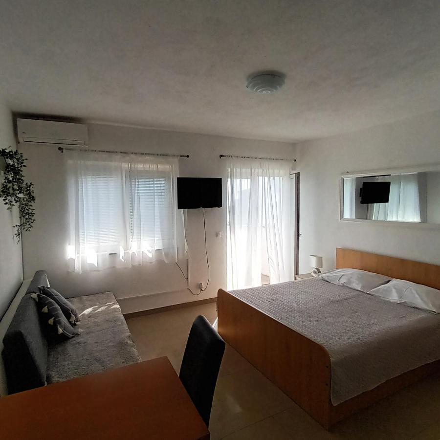 Apartments Monika Omis Ngoại thất bức ảnh