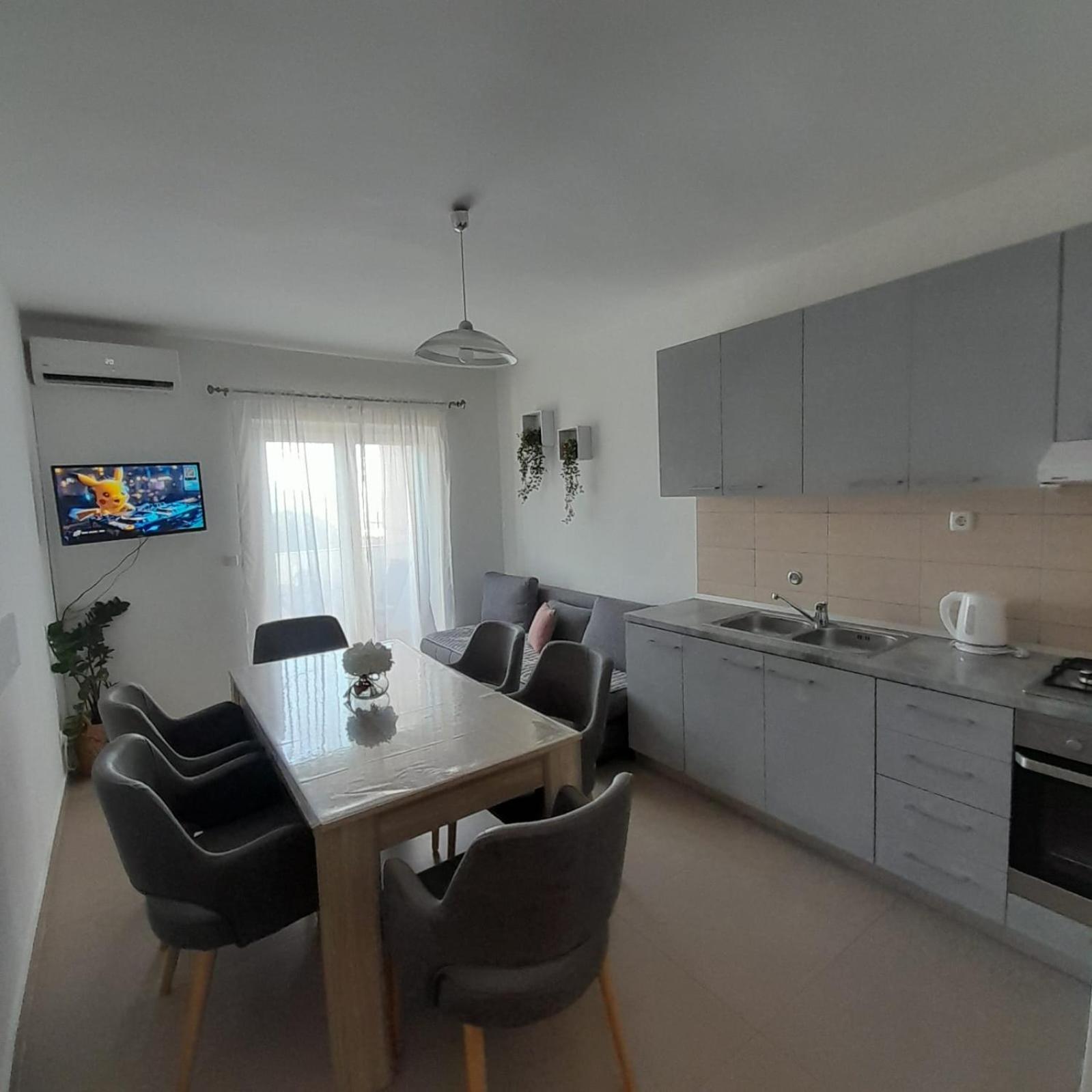Apartments Monika Omis Ngoại thất bức ảnh